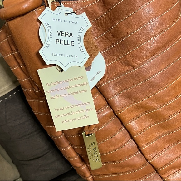 Beautiful Genuine Leather IL DUCA hobo bag. - Picture 3 of 5